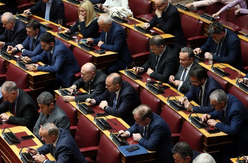 Στη Βουλή η ΝΔ μπαζώνει και το σκάνδαλο του ΟΠΕΚΕΠΕ! Δημήτρης Χρήστου