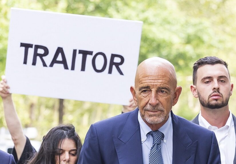 Έχει συμβάλει και ο Μπάρακ στην διαφαινόμενη ήττα των Ρεπουμπλικάνων, Χριστόφορος Τριπουλάς