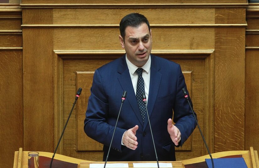 Ρε κακομοίρηδες δεν έχετε 10 ευρώ για βενζίνη, στον... Καιάδα! Κόμπρα