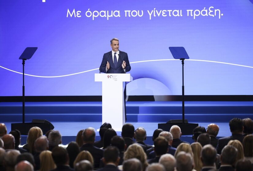 Κοινωνικά ευαίσθητος ο Κυριάκος, όχι σαν τους... λαϊκιστές με τα λεφτόδεντρα! Κόμπρα