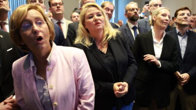 Νέα συντριβή Μερτς – Μακλεμβούργο: Πρωτιά AfD με 37% – Βερολίνο: Πρώτη η Αριστερά με 24,6%