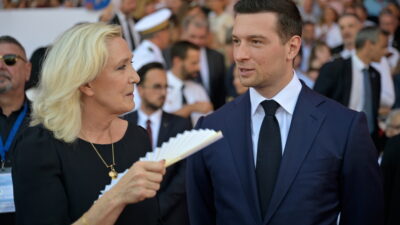 Προ των πυλών της εξουσίας η Λε Πεν, Έκτορας Φλεβάρης
