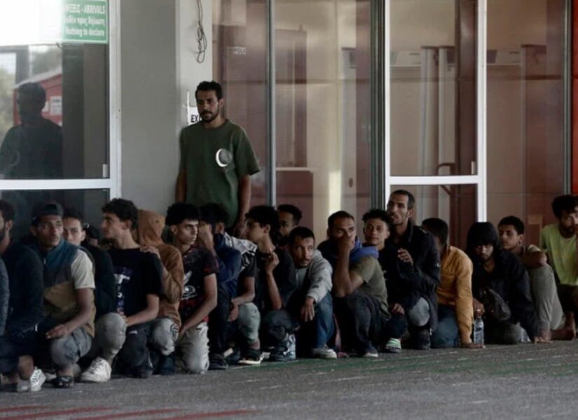 Πως βλέπουν οι πολίτες το μεταναστευτικό; Βασίλης Στοϊλόπουλος
