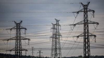 Μπορεί η κυβέρνηση να μειώσει το περιθώριο κέρδους του ρεύματος; Γιώργος Τσιτσιλιάνος