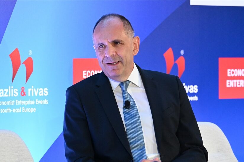 Γεραπετρίτης: Έχει καταρρεύσει ο διάδρομος των σιτηρών – Νέα συμφωνία αναζητά η Τουρκία, Βάνα Στέλλου