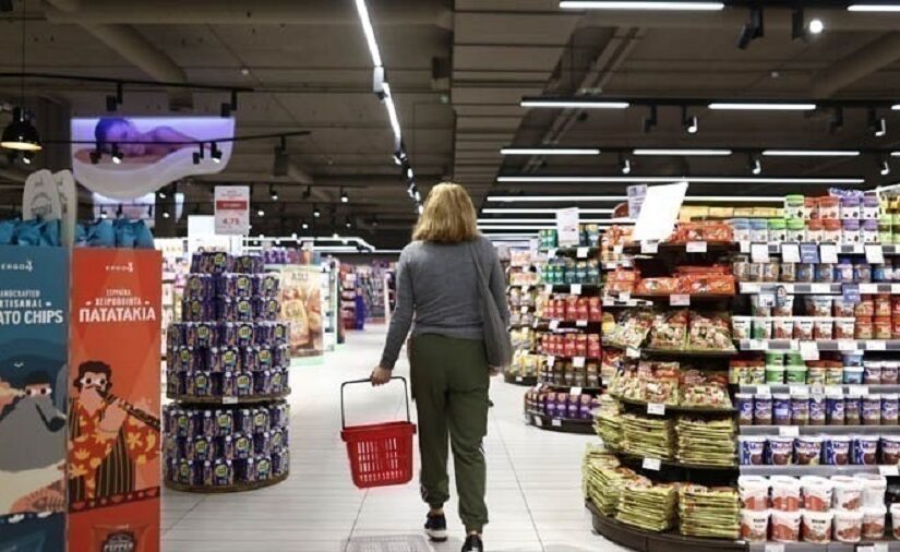 Φροντίδα για τους πλούσιους η μείωση ΦΠΑ