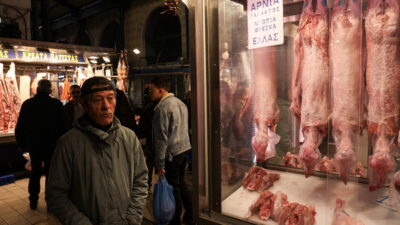 Η λογοτεχνία απαντά στο Μαξίμου για τους "κακομοίρηδες", Ιωάννης Τράτσης