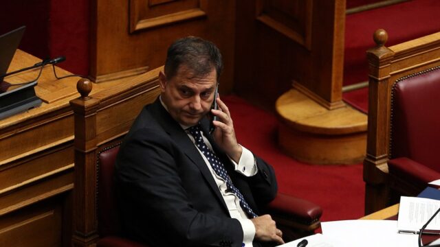 Πόλεμο και στους "κακομοίρηδες" κήρυξε το Μαξίμου! Σπύρος Γκουτζάνης