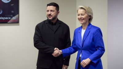 Κόντρα Ζελένσκι-Λάιεν: Ξοδεύονται πολλά λεφτά γρήγορα και χωρίς έλεγχο, Όλγα Μαύρου