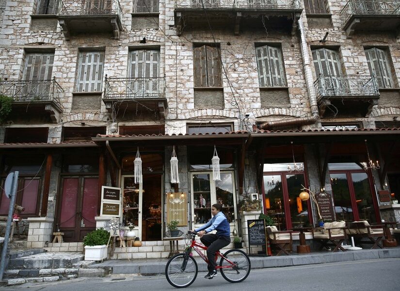 τοπική αυτοδιοίκηση Τράτσης