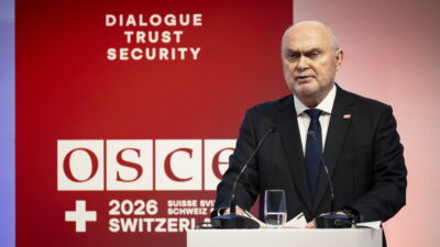 Λέτε ο Μητσοτάκης μετά τον ΟΑΣΕ, να προωθήσει τον Σινιρίογλου ως ΓΓ του ΟΗΕ; Κώστας Βενιζέλος