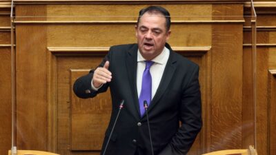 Η ΕΛΑΣ ζητά την διαγραφή στελέχους του ΠΑΣΟΚ (video) – «Πήγε να με χτυπήσει»