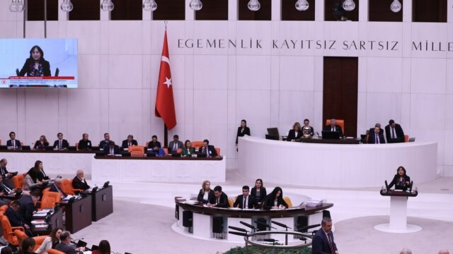 Η συμφωνία της Μέκκας διχάζει την Τουρκία, Βάνα Στέλλου