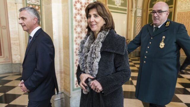 Η Ολγκίν συναντάει μόνο όσους της λένε αυτά που θέλει να ακούσει! Κώστας Βενιζέλος