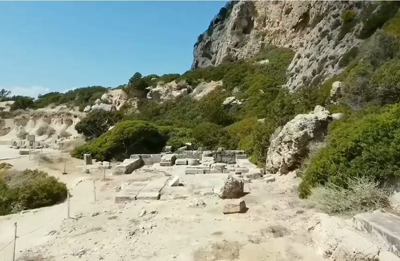 Ηραίον Περαχώρας: Ένα αρχαίο ιερό σε ένα μοναδικό τοπίο, Θεόφιλος Μπάμπουλης