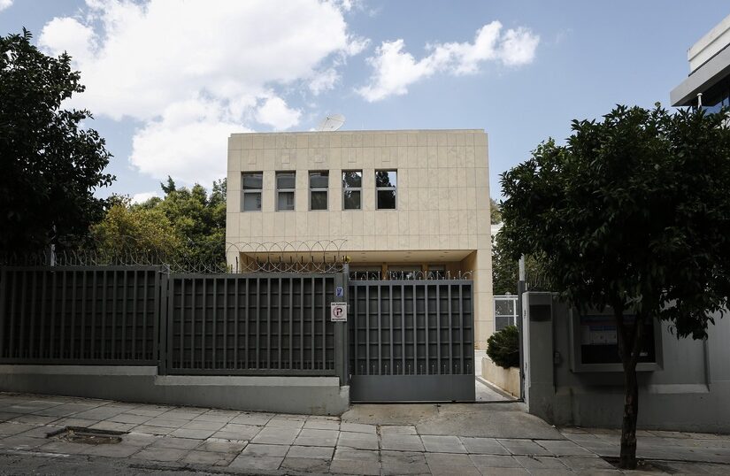 Αλλαγή φρουράς στην ρωσική πρεσβεία στην Αθήνα (Gorlach)